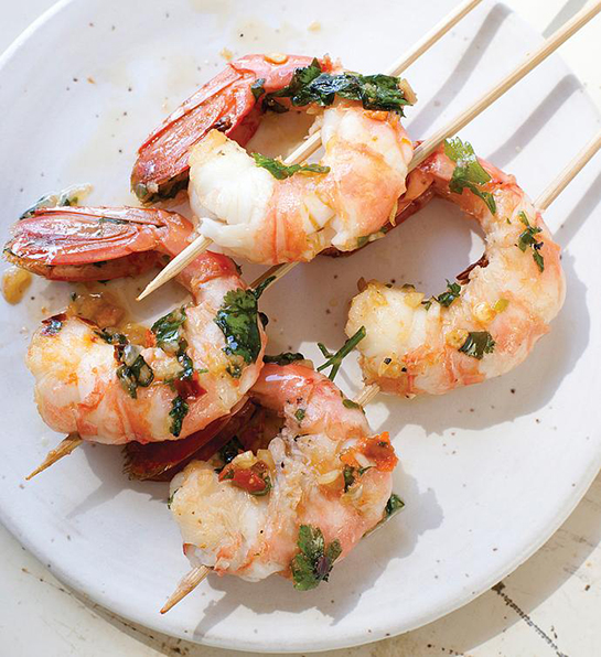 Pacific West - Food Service - Prawn and shrimp are different crustaceans.  The three ways to distinguish between a prawn and a shrimp #SEAFOOD  #CHEFLIFE