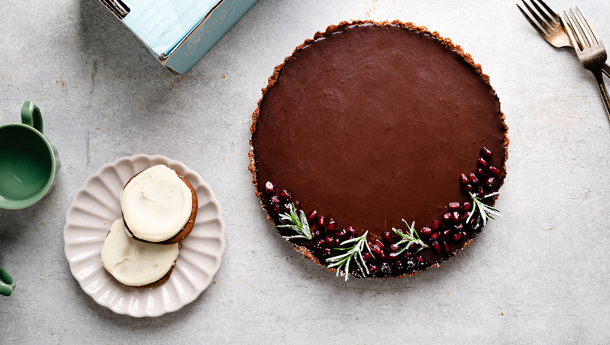 Gingerbread Cookie Chocolate Tart